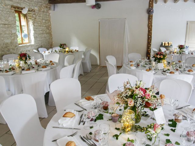Le mariage de Fabien et Isabelle à Vailly-sur-Sauldre, Cher 22