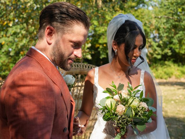Le mariage de Thibault et Sahar à Courville-sur-Eure, Eure-et-Loir 37