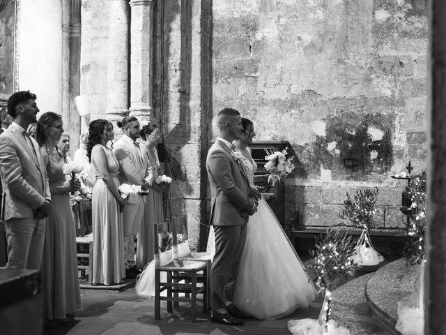 Le mariage de &amp;Chloé et Julien à Céreste, Alpes-de-Haute-Provence 13