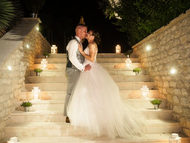 Le mariage de &amp;Chloé et Julien à Céreste, Alpes-de-Haute-Provence 23