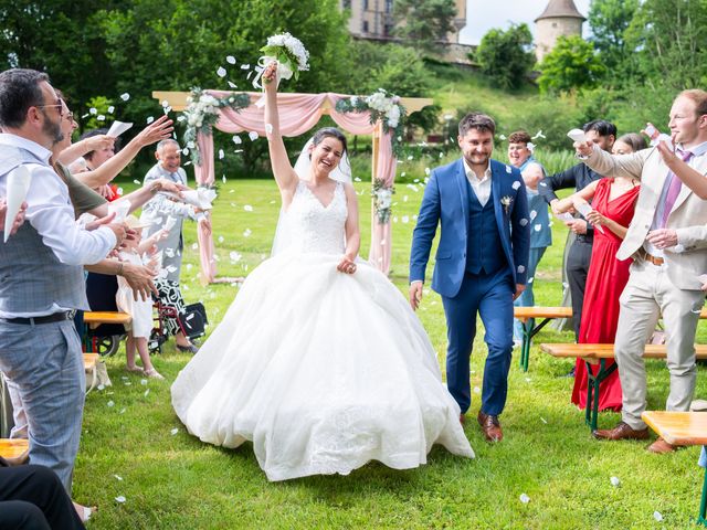 Le mariage de Bastien et Manon à Miremont , Puy-de-Dôme 12