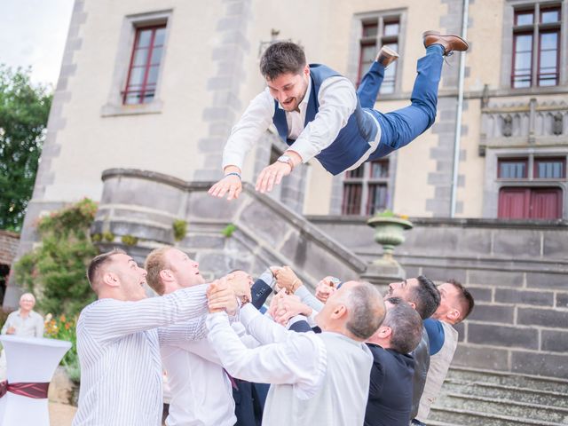 Le mariage de Bastien et Manon à Miremont , Puy-de-Dôme 14