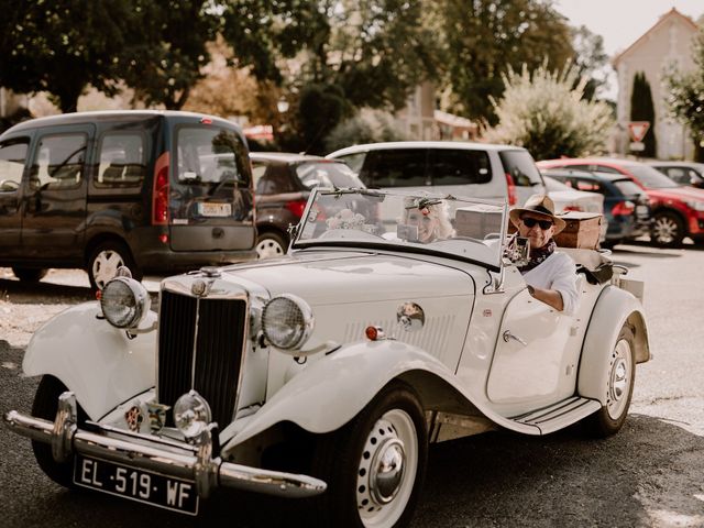 Le mariage de Alexis et Charlotte à Mouthiers-sur-Boëme, Charente 52