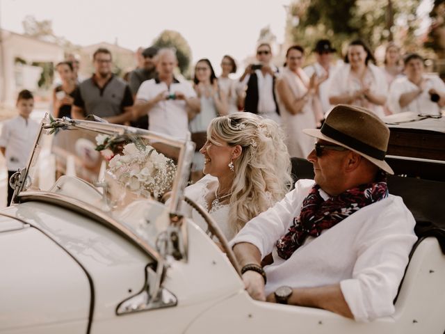 Le mariage de Alexis et Charlotte à Mouthiers-sur-Boëme, Charente 53