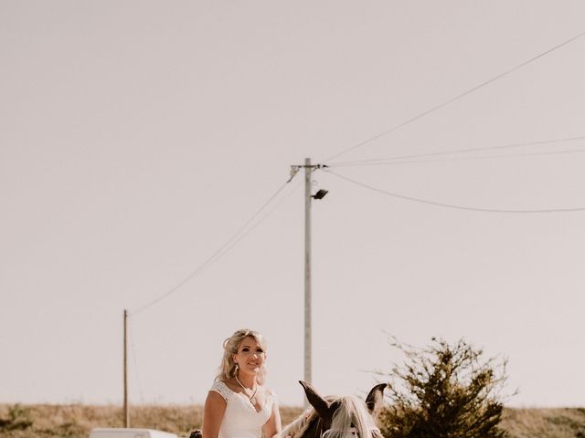 Le mariage de Alexis et Charlotte à Mouthiers-sur-Boëme, Charente 81