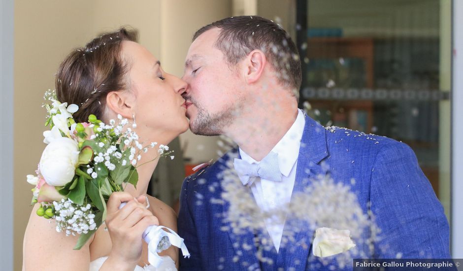 Le mariage de Fabien et Isabelle à Vailly-sur-Sauldre, Cher