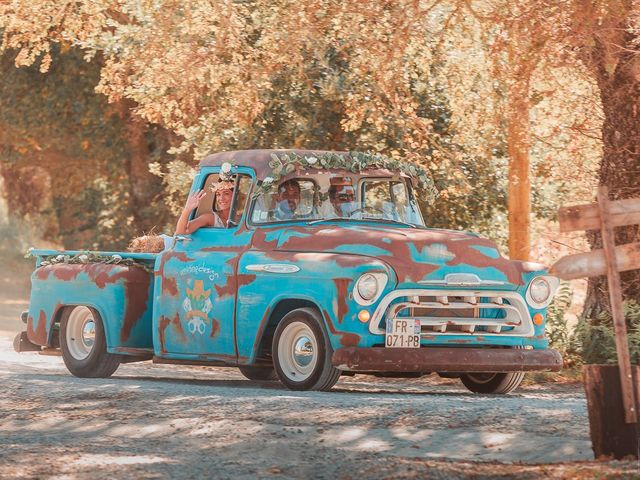 Le mariage de Mike et Marine à Castelnaudary, Aude 24