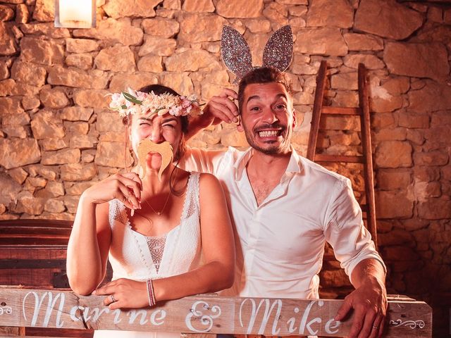 Le mariage de Mike et Marine à Castelnaudary, Aude 45