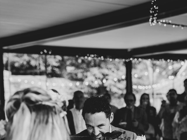 Le mariage de Jonathan et Estelle à Loctudy, Finistère 3