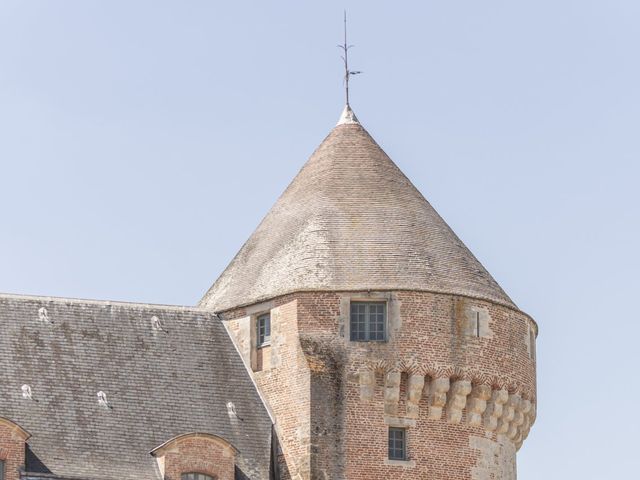 Le mariage de Loïc et Essofa à Gacé, Orne 19