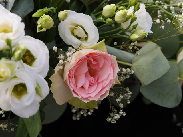 Le mariage de William et Noémie à Bavent, Calvados 1