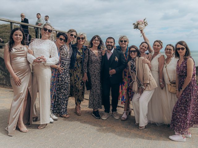 Le mariage de Xavier et Axelle à Les Sables-d&apos;Olonne, Vendée 27