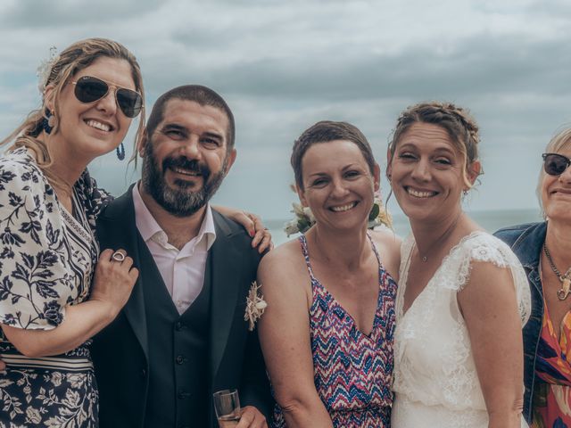 Le mariage de Xavier et Axelle à Les Sables-d&apos;Olonne, Vendée 30