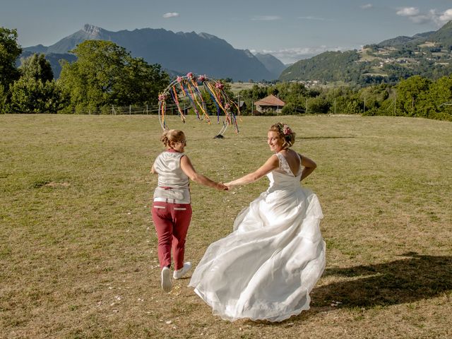 Le mariage de Maeva et Valérie à Chambéry, Savoie 17