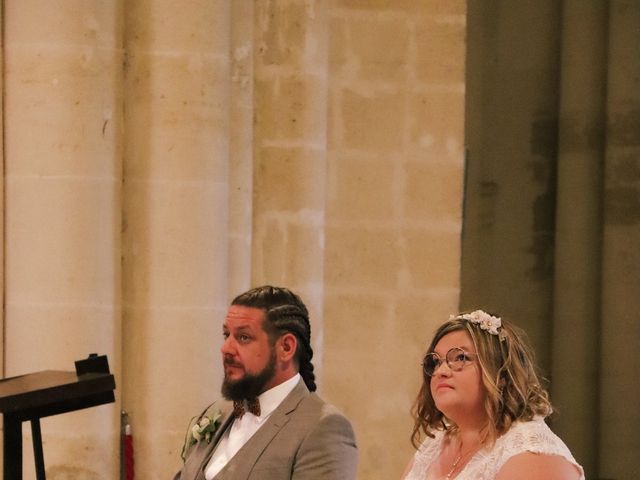 Le mariage de Simon et Hélène à Gensac-la-Pallue, Charente 10