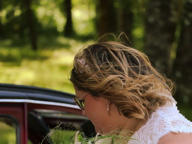 Le mariage de Simon et Hélène à Gensac-la-Pallue, Charente 19