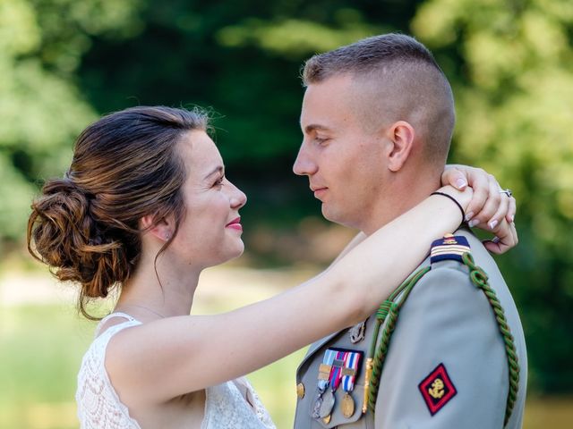 Le mariage de Loic et Camille à Trédion, Morbihan 25