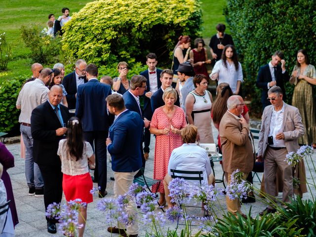 Le mariage de Loic et Camille à Trédion, Morbihan 47