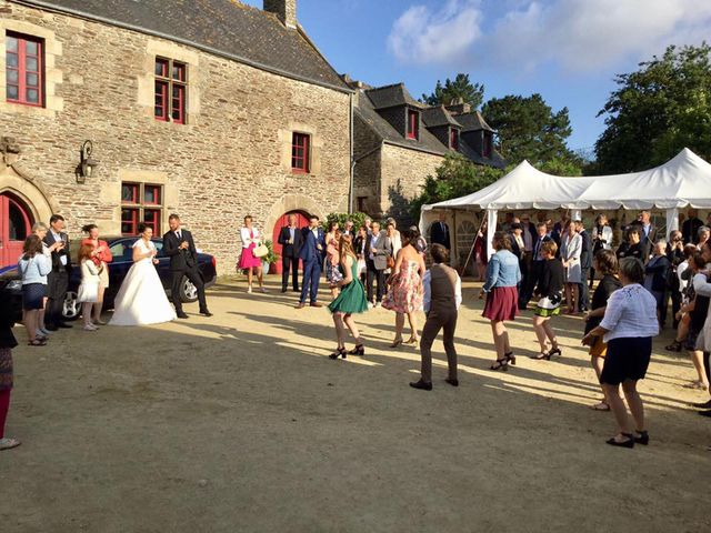 Le mariage de Florian et Sophie à Plouigneau, Finistère 17