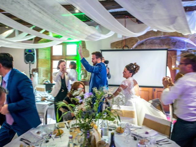 Le mariage de Florian et Sophie à Plouigneau, Finistère 27