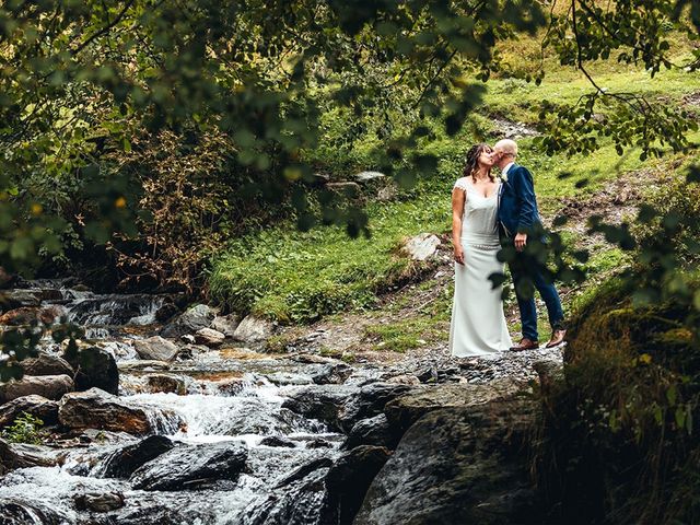 Le mariage de Corentin et Maëva à Chamousset, Savoie 15