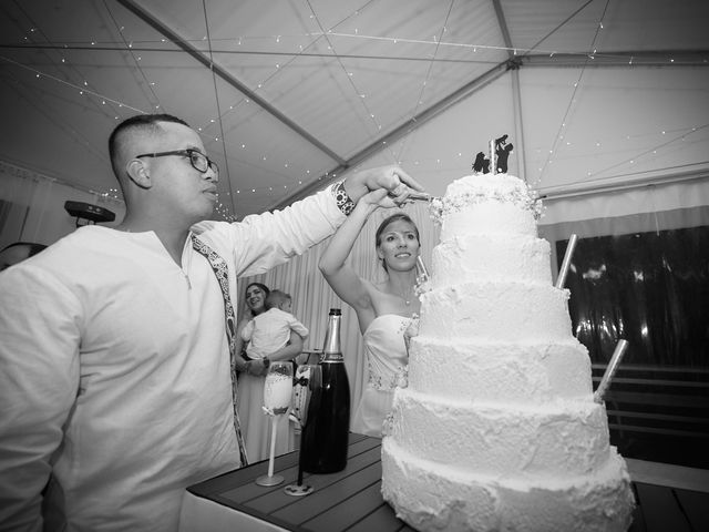 Le mariage de  Thierry et Marion à Lamoura, Jura 6