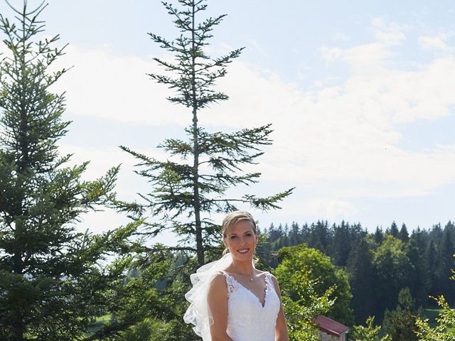 Le mariage de  Thierry et Marion à Lamoura, Jura 29