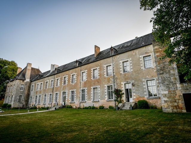 Le mariage de Charles Hubert et Rafaëlle à Poitiers, Vienne 44