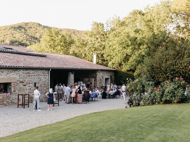 Le mariage de Paco et Océane à Saint-Georges-les-Bains, Ardèche 35