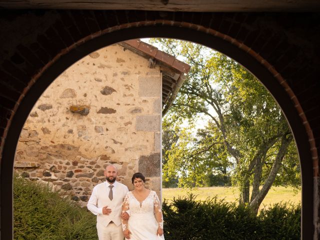 Le mariage de Juliette et Amaury à Peyrat-de-Bellac, Haute-Vienne 56