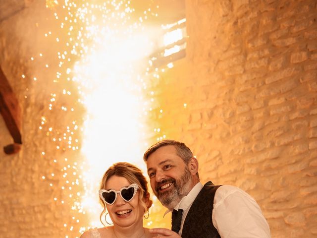 Le mariage de Patrick et Julie à Cléville, Calvados 25