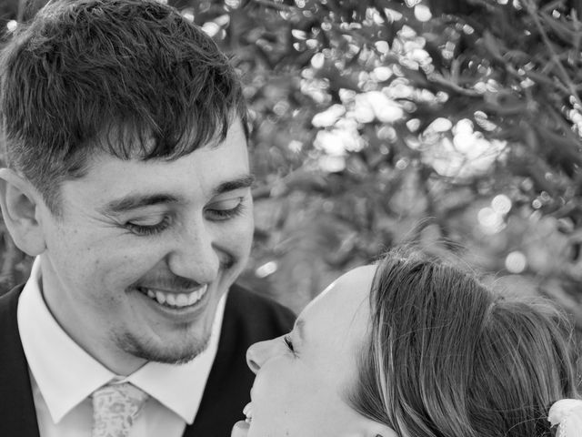 Le mariage de Romain et Amelie à Trets, Bouches-du-Rhône 18