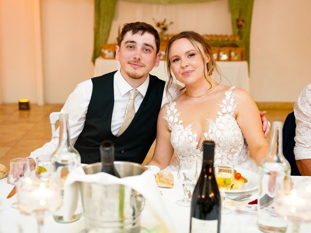 Le mariage de Romain et Amelie à Trets, Bouches-du-Rhône 21