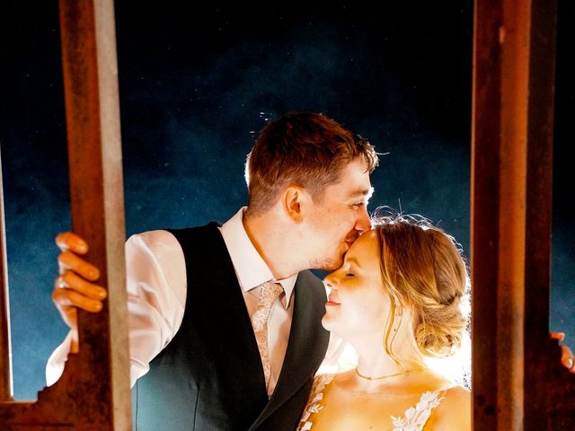 Le mariage de Romain et Amelie à Trets, Bouches-du-Rhône 23