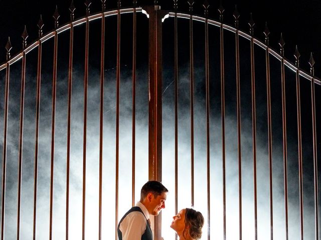 Le mariage de Romain et Amelie à Trets, Bouches-du-Rhône 24