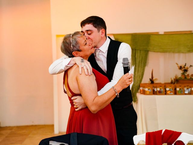 Le mariage de Romain et Amelie à Trets, Bouches-du-Rhône 25