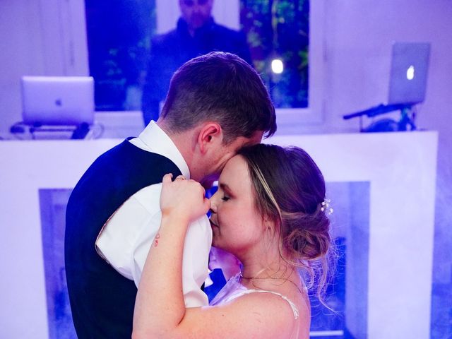 Le mariage de Romain et Amelie à Trets, Bouches-du-Rhône 29