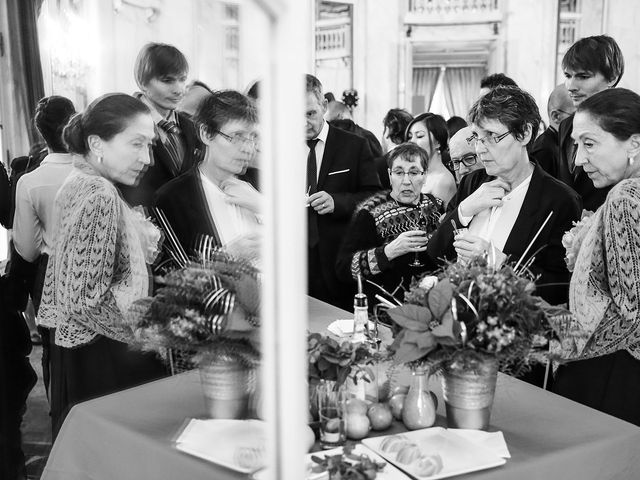 Le mariage de Felipe et Aigul à Louveciennes, Yvelines 93