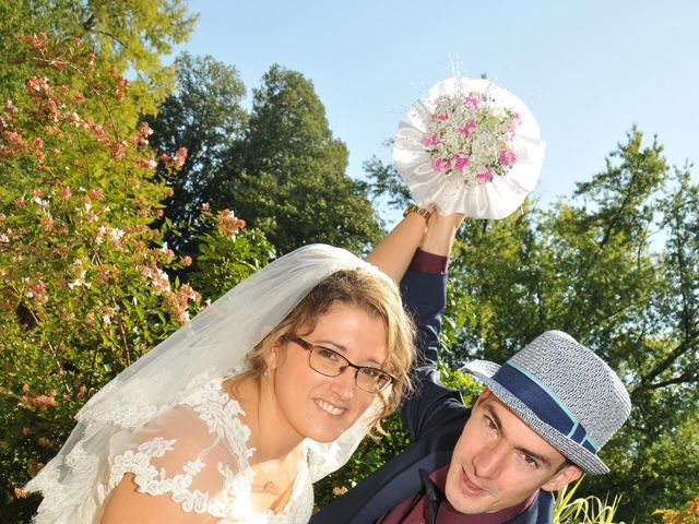 Le mariage de Cyril et Marie à Seyssuel, Isère 3