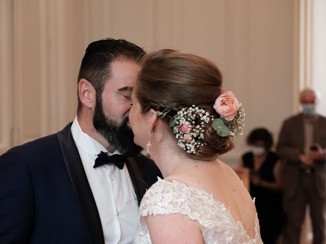 Le mariage de Felipe et Emmanuelle à Bourges, Cher 13