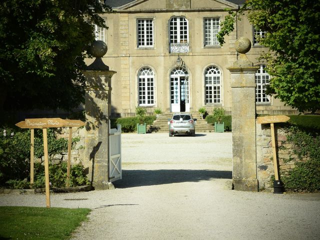 Le mariage de Emmanuel et Lea à Carneville, Manche 2