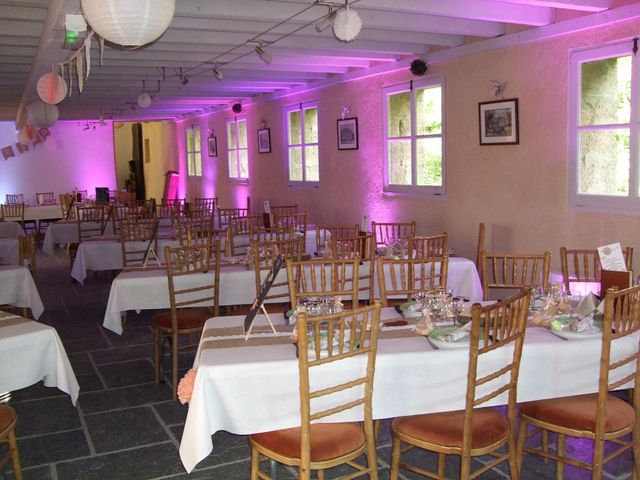 Le mariage de Emmanuel et Lea à Carneville, Manche 5