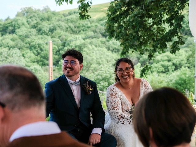 Le mariage de Paul et Jasmine à Saint-Étienne-des-Oullières, Rhône 16