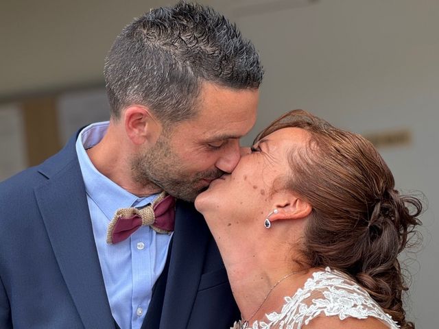 Le mariage de Adrien et Anaïs à Blargies, Oise 2