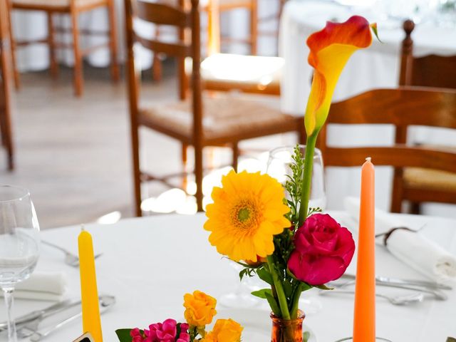 Le mariage de Lilian et Armony à Marseille, Bouches-du-Rhône 13