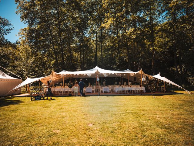 Le mariage de John et Becca à Saint-Quentin-la-Tour, Ariège 27