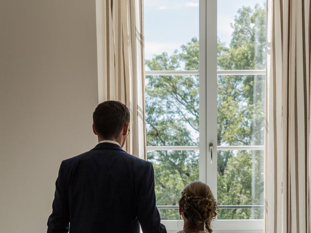 Le mariage de Romain et Cynthia à Maubec, Isère 12