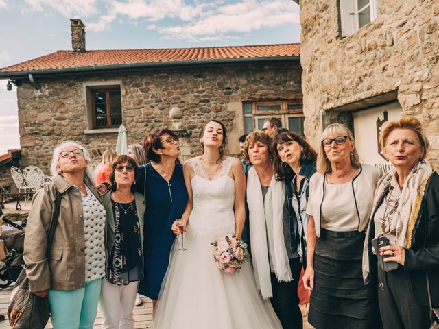 Le mariage de Yoann et Catherine à Chambles, Loire 98