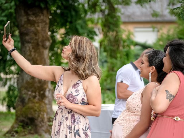 Le mariage de Chaïb et Raylane à Orléans, Loiret 52