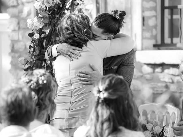 Le mariage de Robin et Aurélia à Rosny-sur-Seine, Yvelines 44